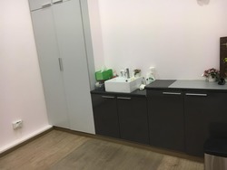Square 2/novena Medical Center (D11), Office #190328912